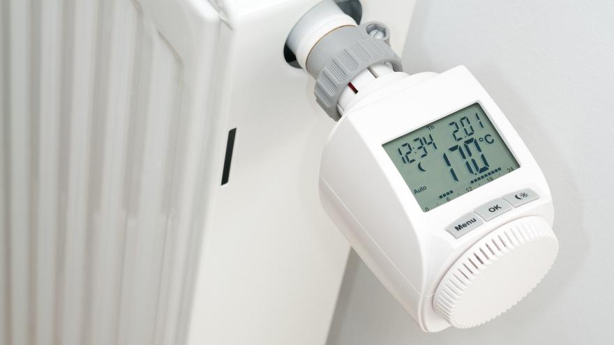 Heizkosten sparen: Thermostat richtig einstellen und wechseln